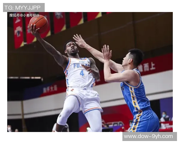 亚当斯再砍50+卫冕冠军开足马力欲抢主场优势