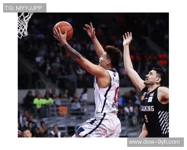 尼克尔森周鹏为阿联减负，广东连胜两场重回正轨